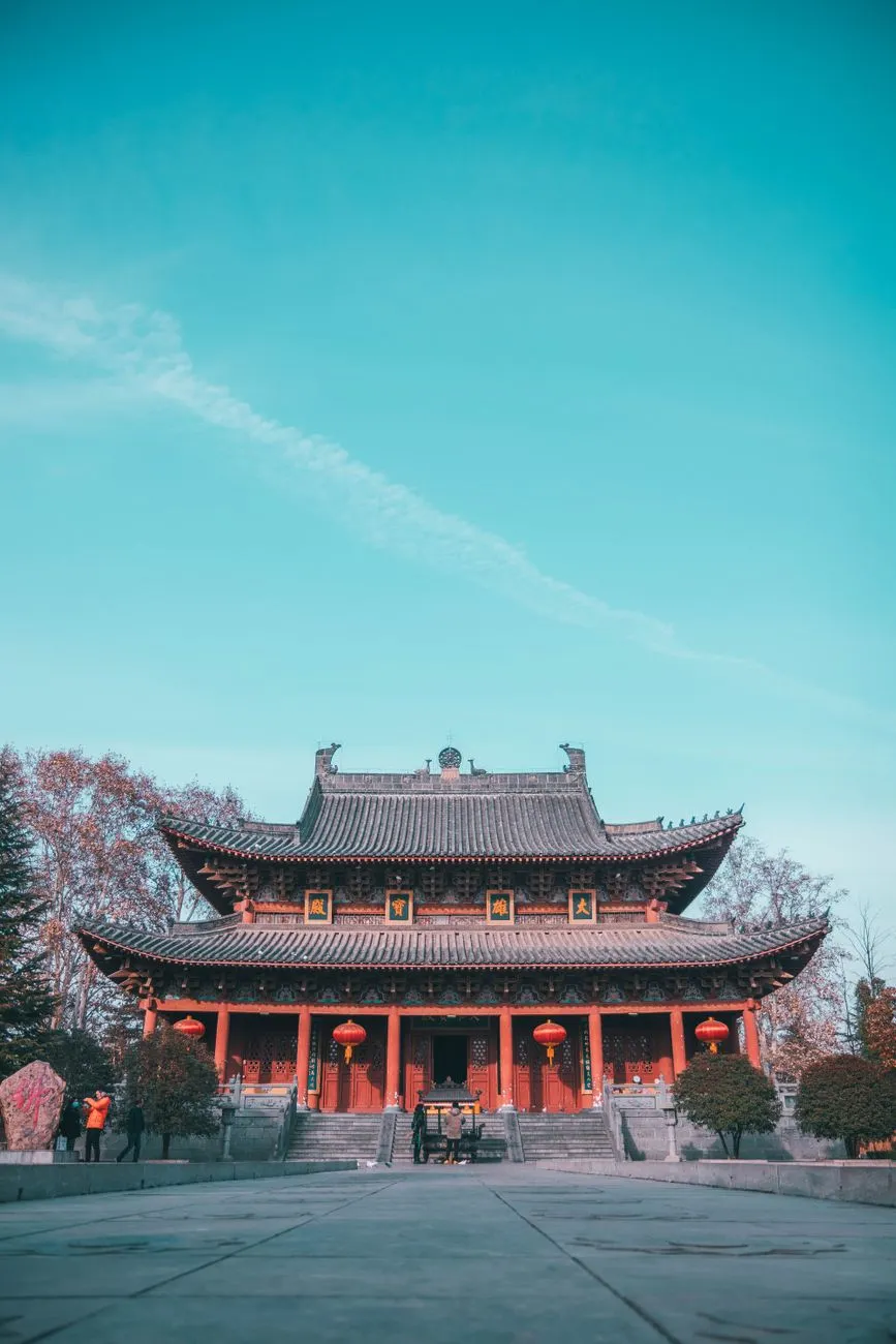 服装鞋帽批发质量管控要点：西安羽仁释商贸的品控流程解析