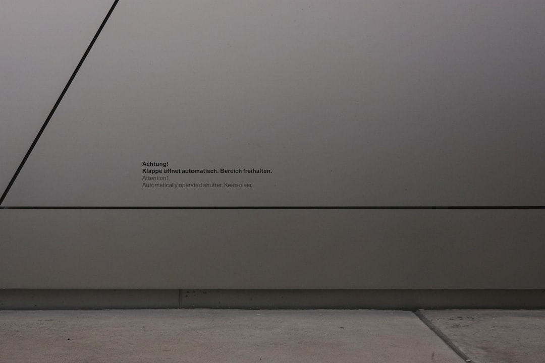 西安羽仁释商贸日用百货批发质量管控与供应链优势分析